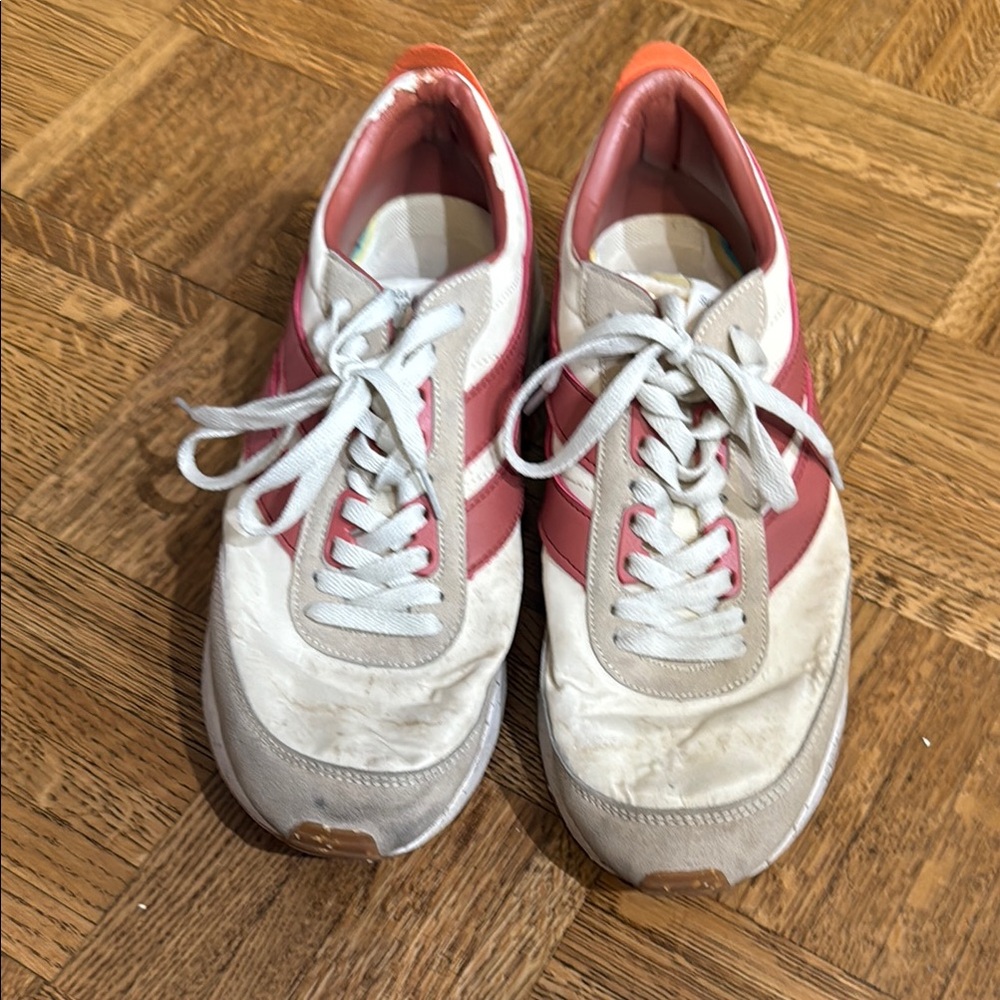 Men's Superga Sneakers 

Men's 10.5 / 44EU